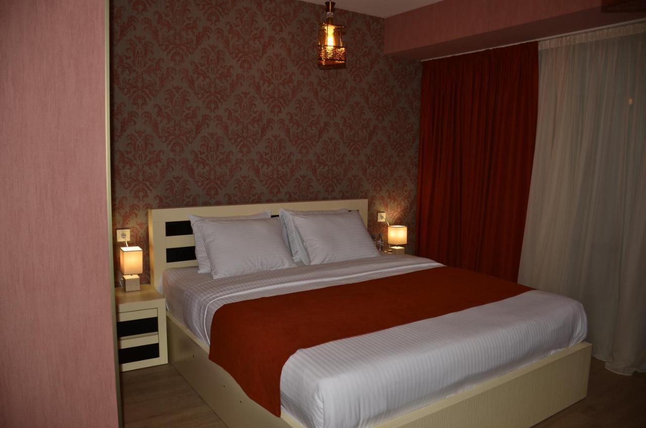 Vere Corner Hotel Tbilisi Eksteriør bilde