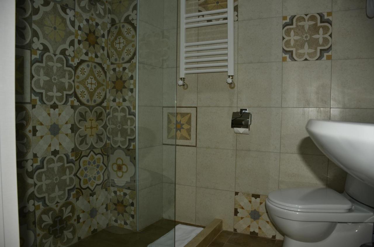 Vere Corner Hotel Tbilisi Eksteriør bilde