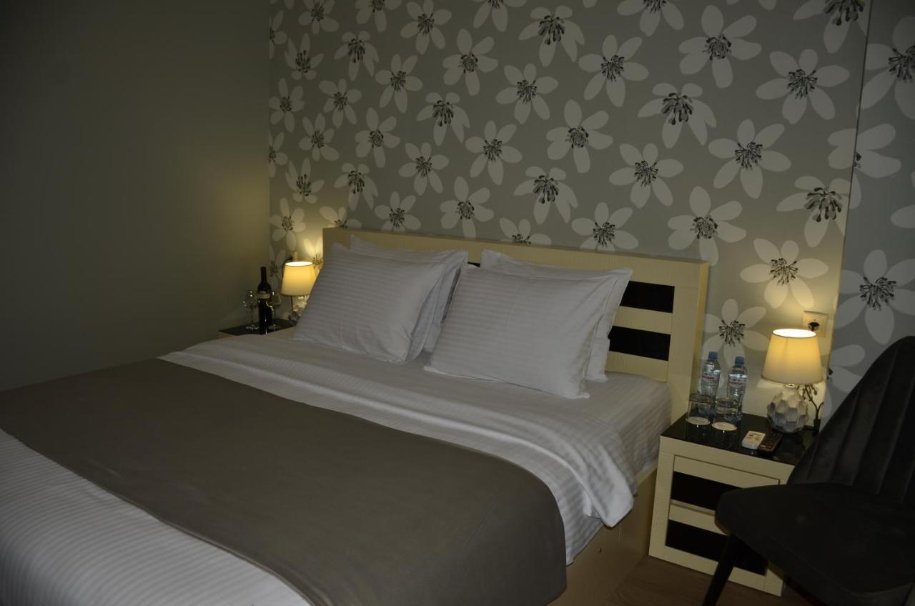 Vere Corner Hotel Tbilisi Eksteriør bilde