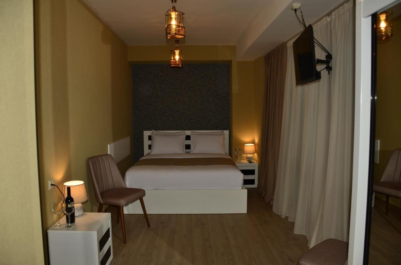 Vere Corner Hotel Tbilisi Eksteriør bilde