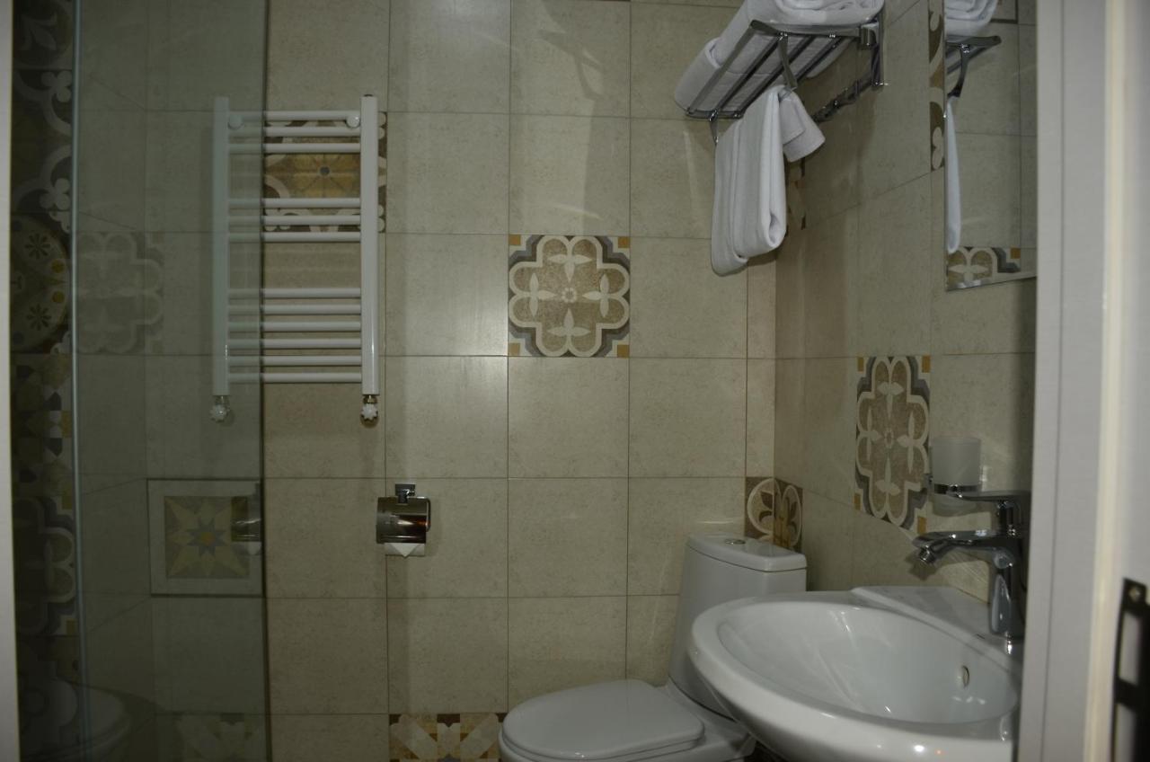 Vere Corner Hotel Tbilisi Eksteriør bilde
